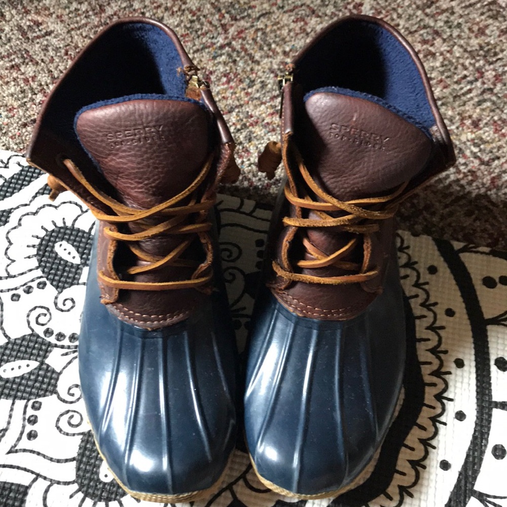 Sperry Bean Boots Size 7